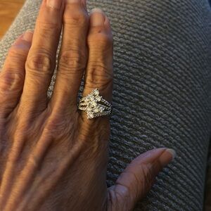 Costume jewelry ring size 8.5